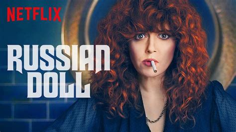 ¿Buscas una serie con viajes en el tiempo y un elenco estelar que te dejará boquiabierto? ¡Descubre Russian Doll!